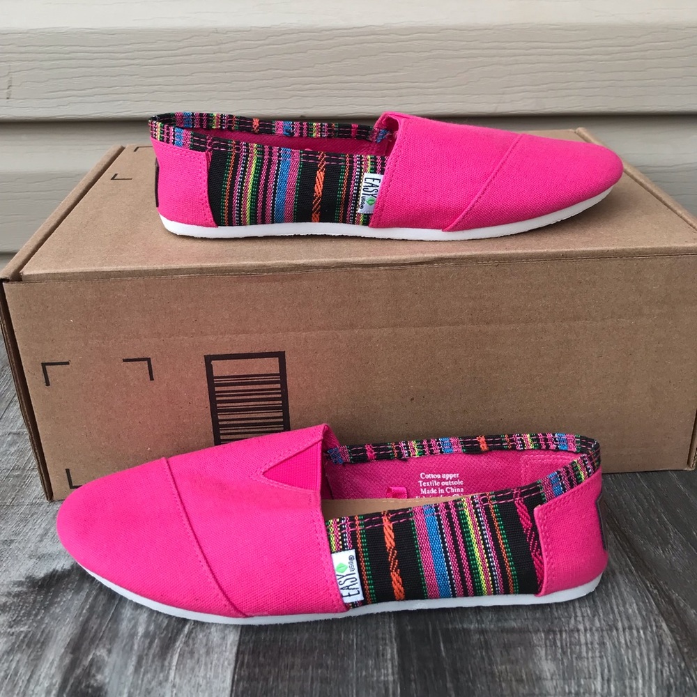 New Womens EASY slip on pink shoe size 6